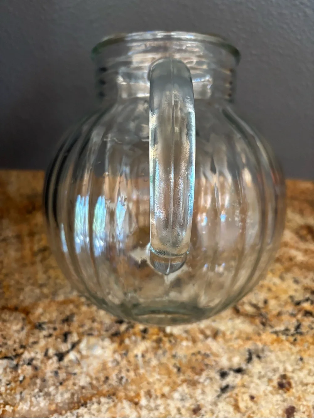 Williams Sonoma New with Tags Ribbed Glass Tilt Ball Pitcher – 80 oz Clear Glass